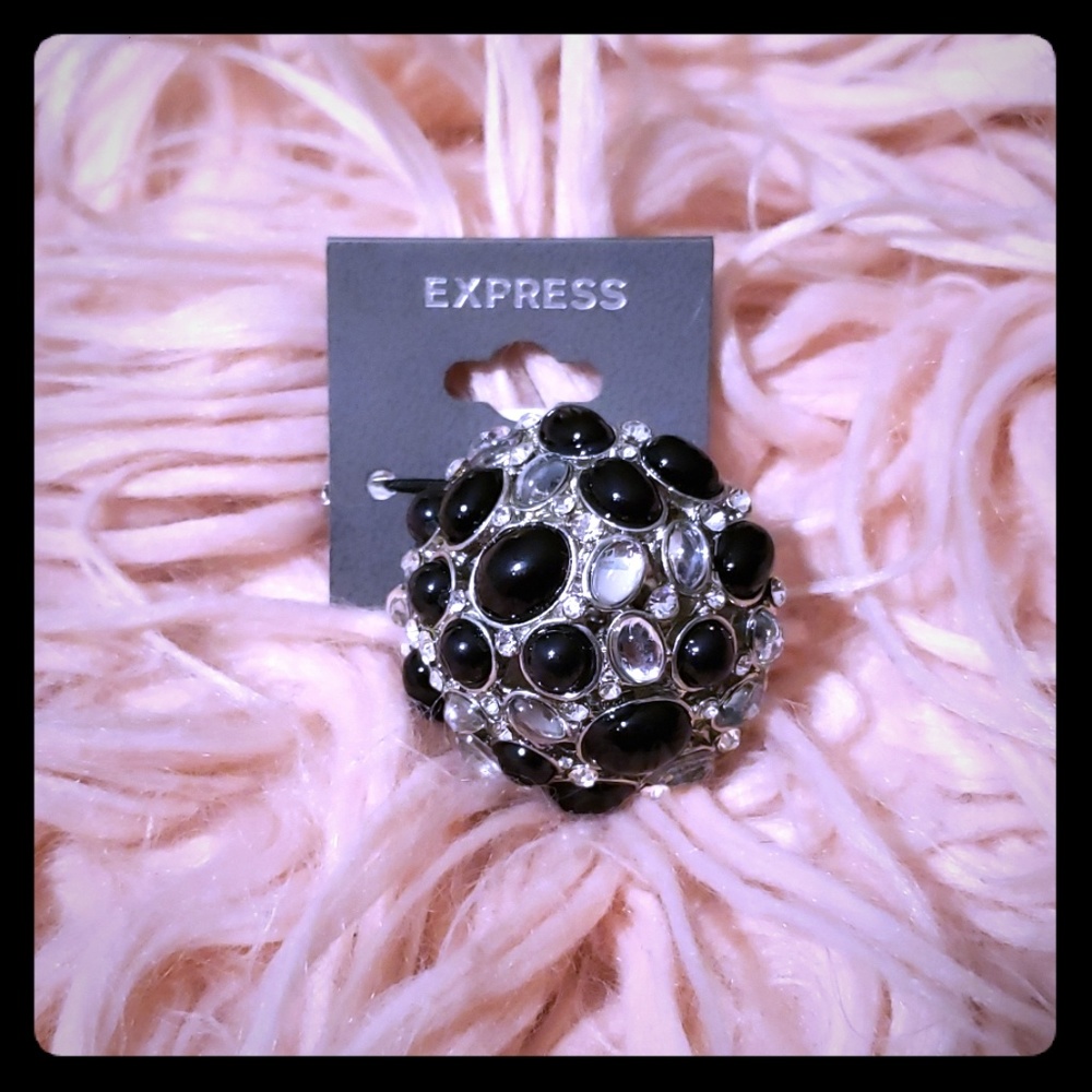 Express Ring